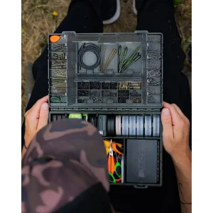 FOX Edges Tackle Box Medium